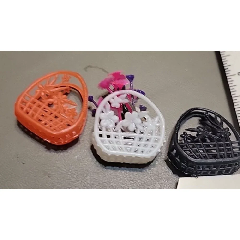 Barbie Clone Plastic Circle Handbag lot‎ Black White Orange Wicker Look 3 pcs